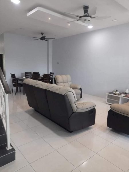 WhatsApp Image 2025-07-27 at 09.27.01 (2)