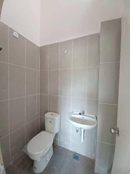 WhatsApp Image 2025-07-27 at 09.27.48